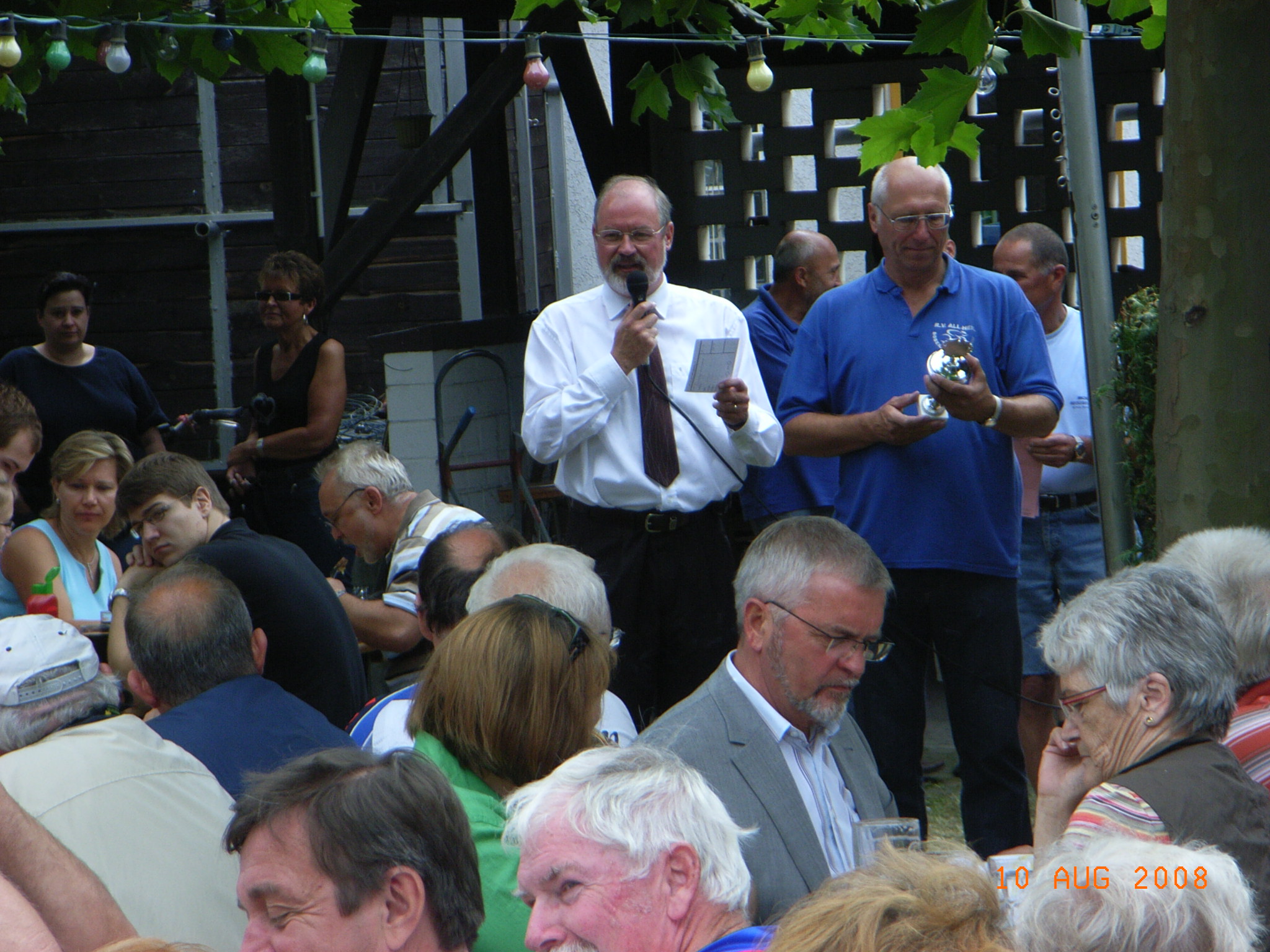 Volksradfahren - Klicken zum vergr&ouml;&szlig;ern