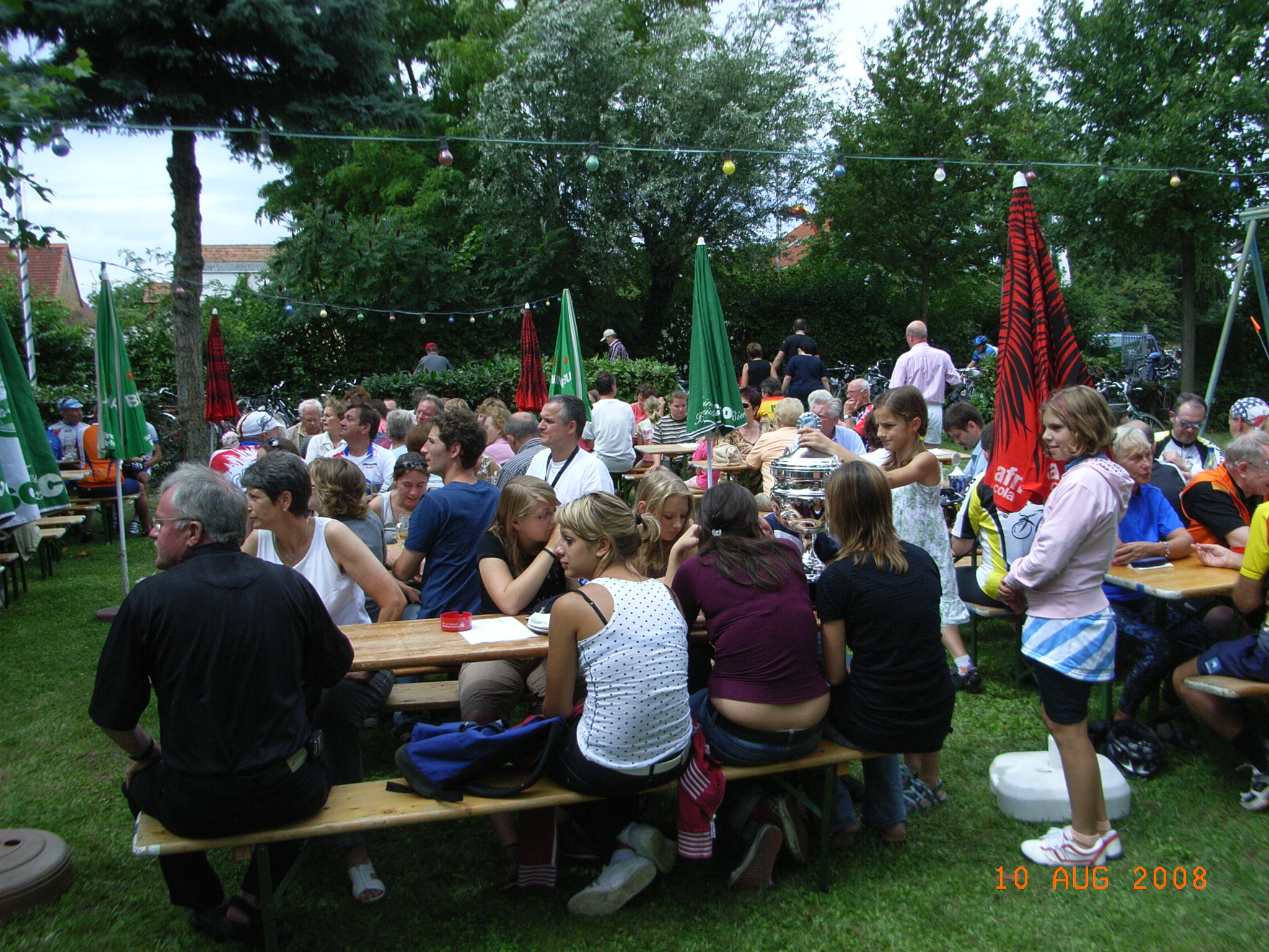 Volksradfahren - Klicken zum vergr&ouml;&szlig;ern